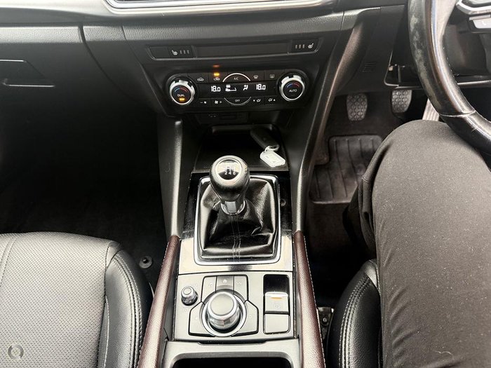 2017 Mazda 3 SP25 GT