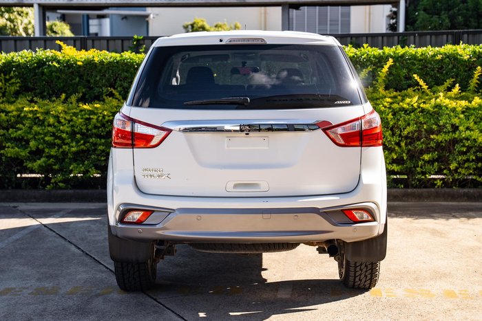 2021 Isuzu MU-X LS-M