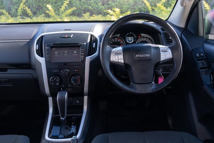 2021 Isuzu MU-X LS-M