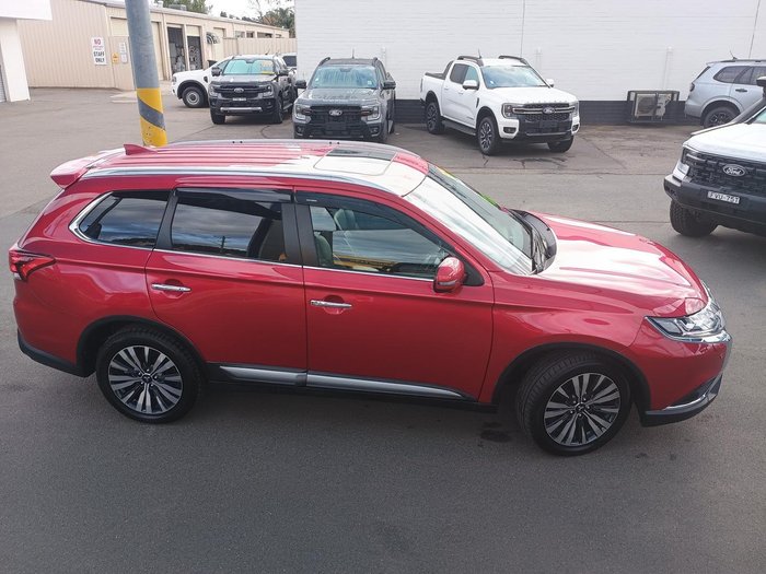 2020 Mitsubishi Outlander