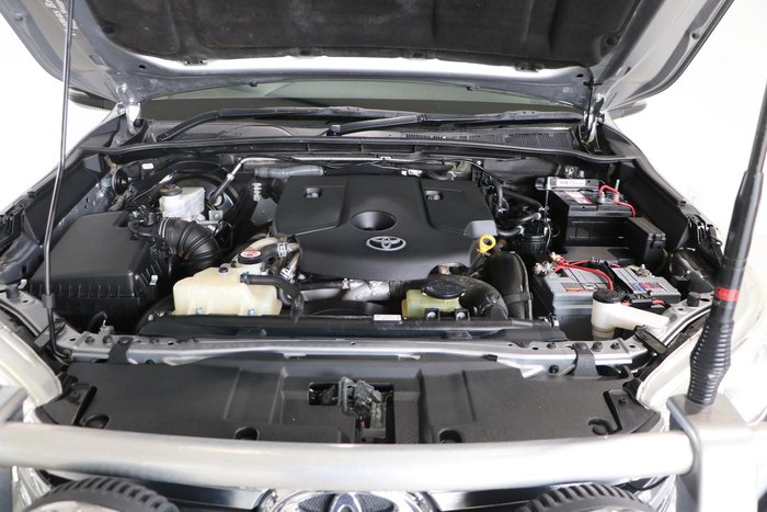 2017 Toyota Hilux SR5