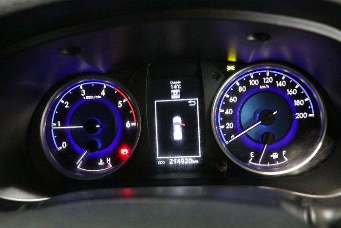 2017 Toyota Hilux SR5