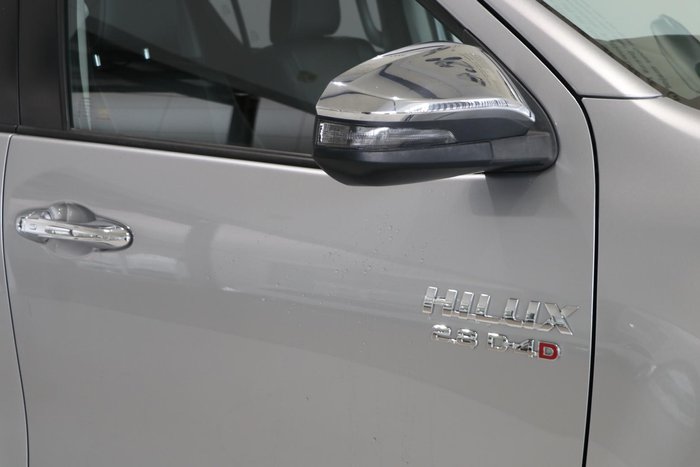 2017 Toyota Hilux SR5