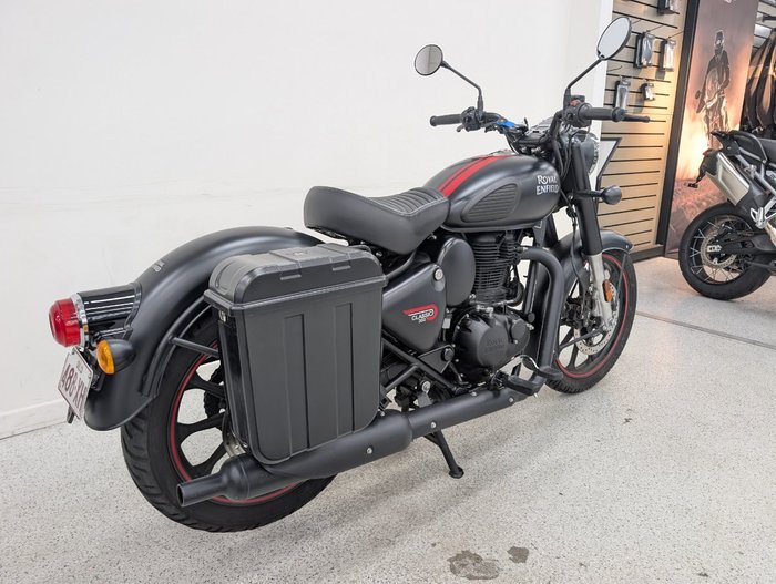 2022 Royal Enfield CLASSIC 350 DARK Black