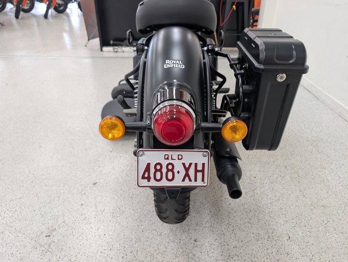 2022 Royal Enfield CLASSIC 350 DARK Black