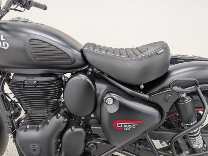 2022 Royal Enfield CLASSIC 350 DARK Black