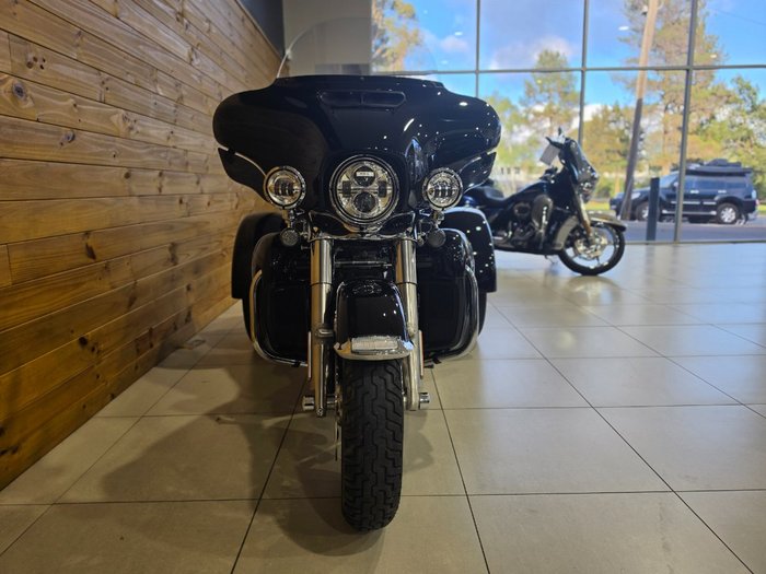HARLEY-DAVIDSON 2019 HARLEY DAVIDSON 1900CC FLHTCUTG TRI GLIDE ULT