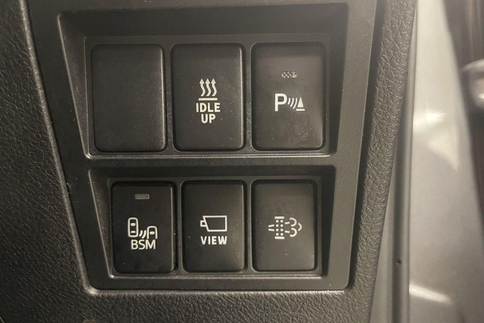 2022 Toyota Hilux SR5 GUN126R 4X4 Dual Range Silver Sky