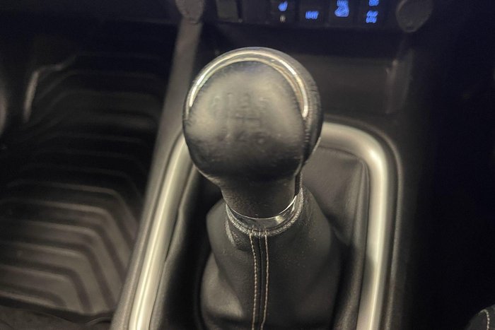 2022 Toyota Hilux SR5 GUN126R 4X4 Dual Range Silver Sky