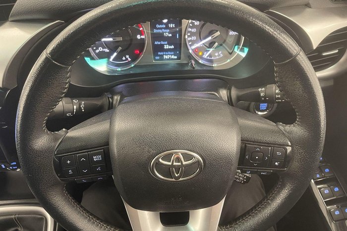 2022 Toyota Hilux SR5 GUN126R 4X4 Dual Range Silver Sky
