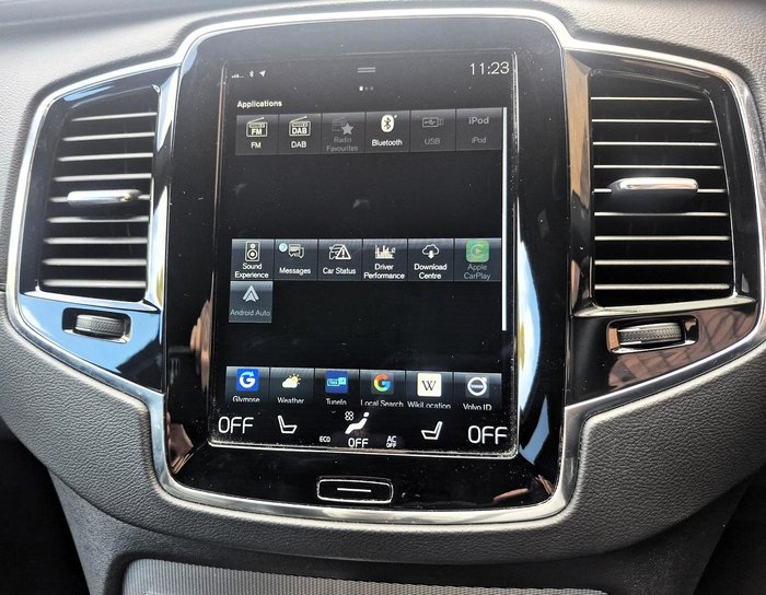 2021 Volvo XC90 T6 R-Design