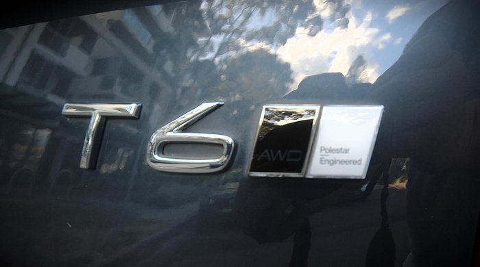2021 Volvo XC90 T6 R-Design