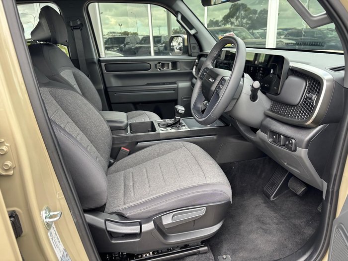 2025 Kia Tasman SX