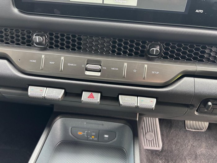 2025 Kia Tasman SX