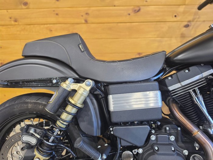 2015 HARLEY-DAVIDSON FXDB STREET BOB