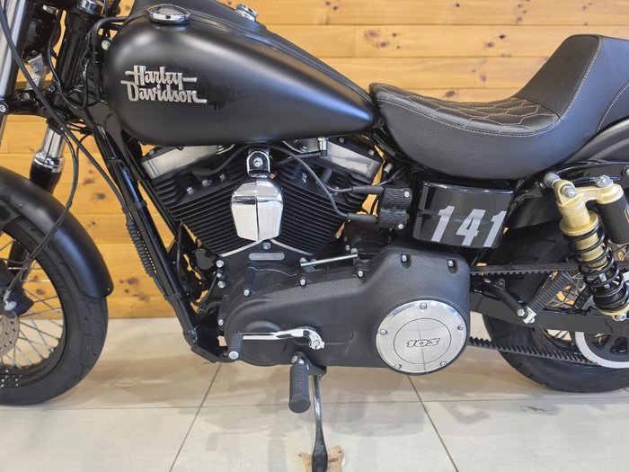 2015 HARLEY-DAVIDSON FXDB STREET BOB