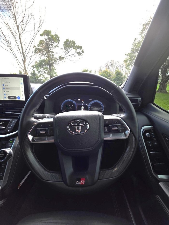 2025 Toyota Landcruiser GR Sport