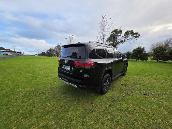 2025 Toyota Landcruiser GR Sport
