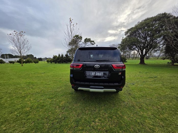 2025 Toyota Landcruiser GR Sport