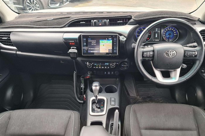 2019 Toyota Hilux SR5