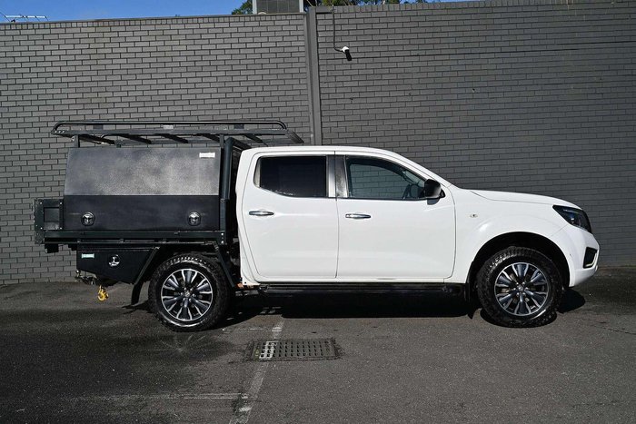 2020 Nissan Navara ST
