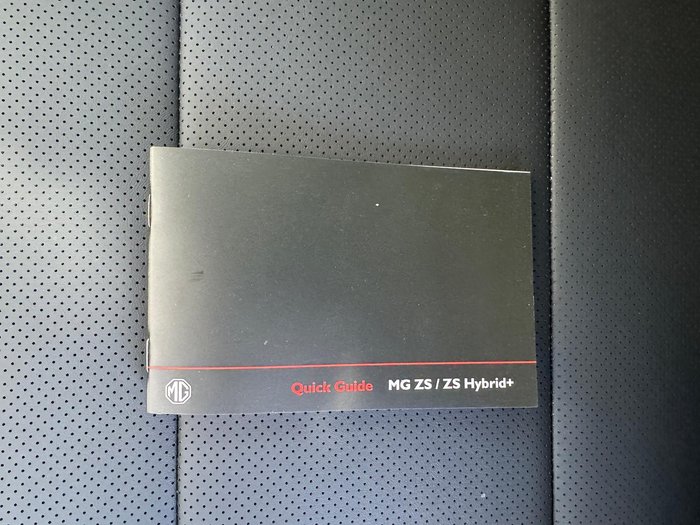 2025 MG ZS Essence Turbo