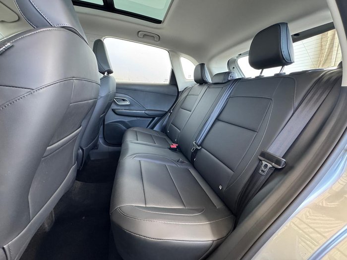 2025 MG ZS Essence Turbo