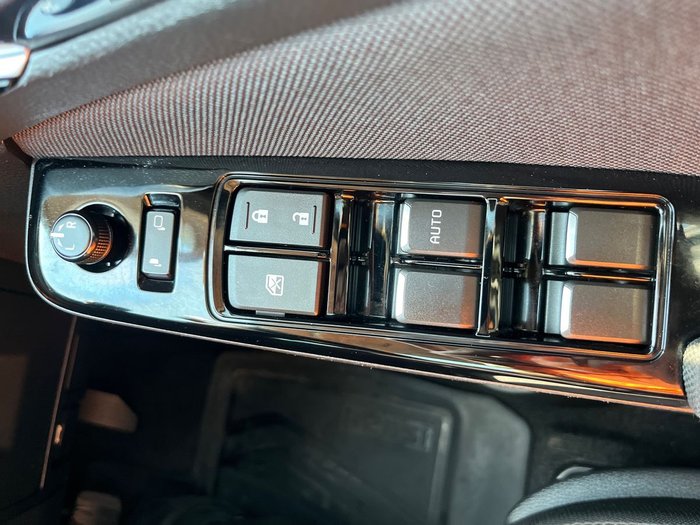 2021 Isuzu MU-X LS-U