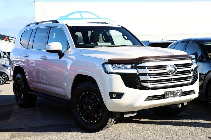 2023 Toyota Landcruiser