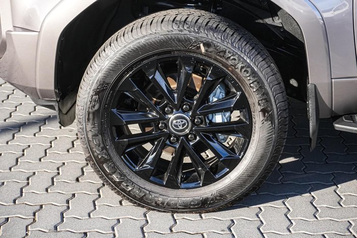 2025 Toyota Landcruiser Prado VX