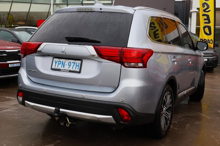 2017 Mitsubishi Outlander LS
