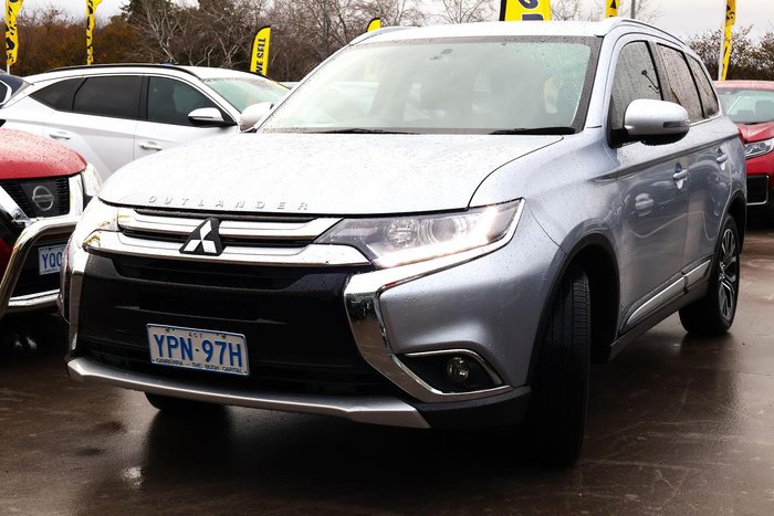 2017 Mitsubishi Outlander LS