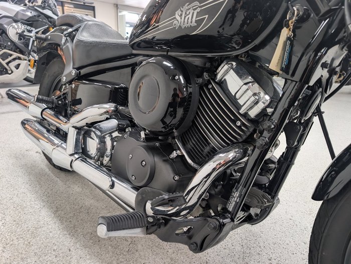 2018 YAMAHA XVS650 V-STAR CUSTOM Black