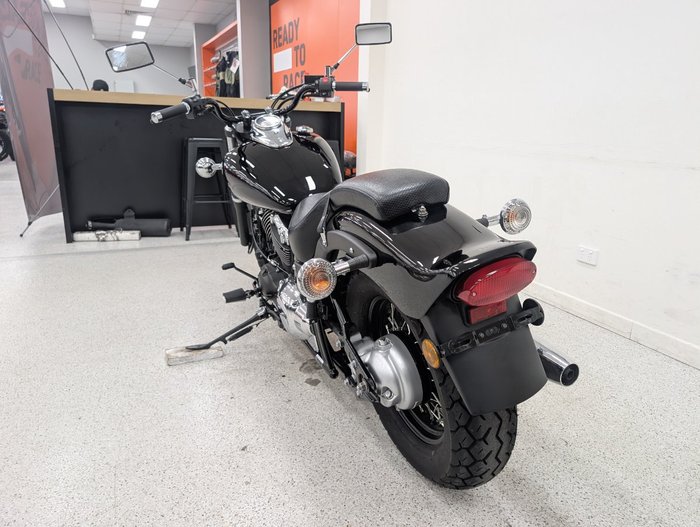 2018 YAMAHA XVS650 V-STAR CUSTOM Black
