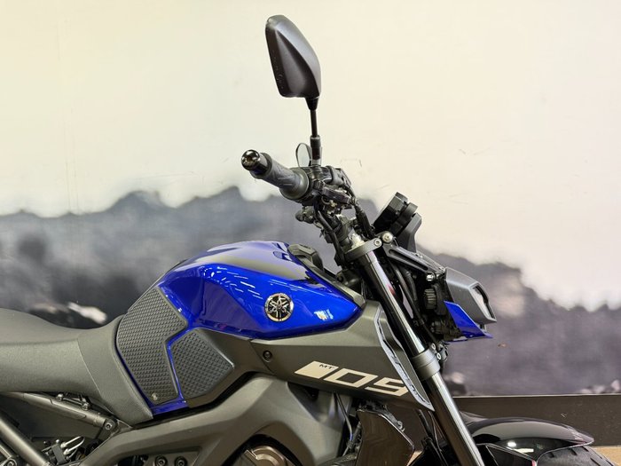 2018 Yamaha MT-09A BLUE