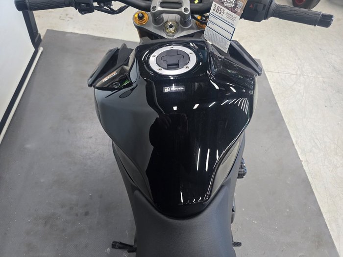 2026 Suzuki GSX-S1000 Black