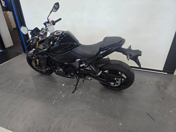 2026 Suzuki GSX-S1000 Black