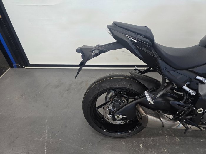 2026 Suzuki GSX-S1000 Black