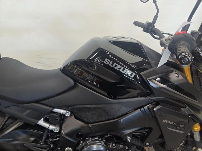 2026 Suzuki GSX-S1000 Black