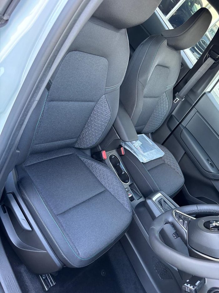 2025 Mitsubishi ASX LS