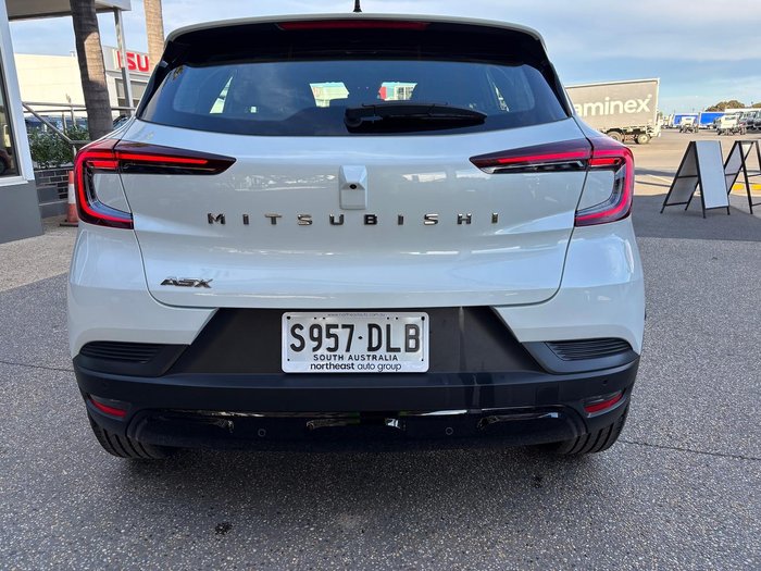 2025 Mitsubishi ASX LS