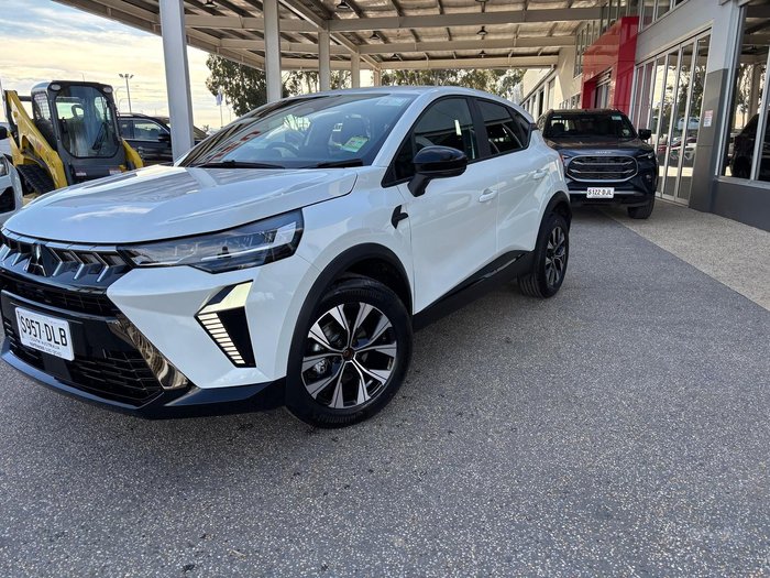 2025 Mitsubishi ASX LS