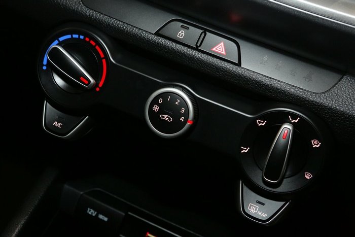 2024 Kia Stonic S