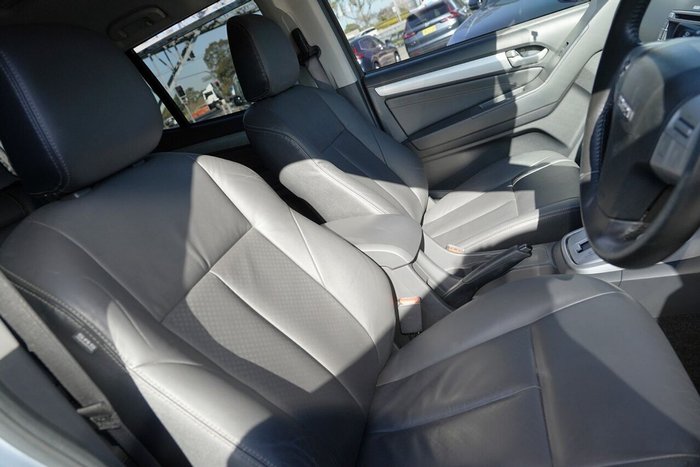 2016 Isuzu MU-X LS-T