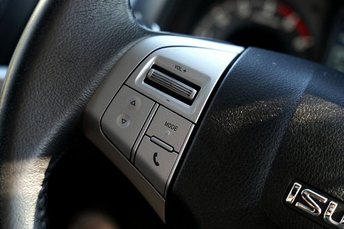 2016 Isuzu MU-X LS-T