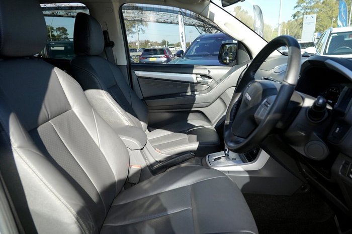 2016 Isuzu MU-X LS-T