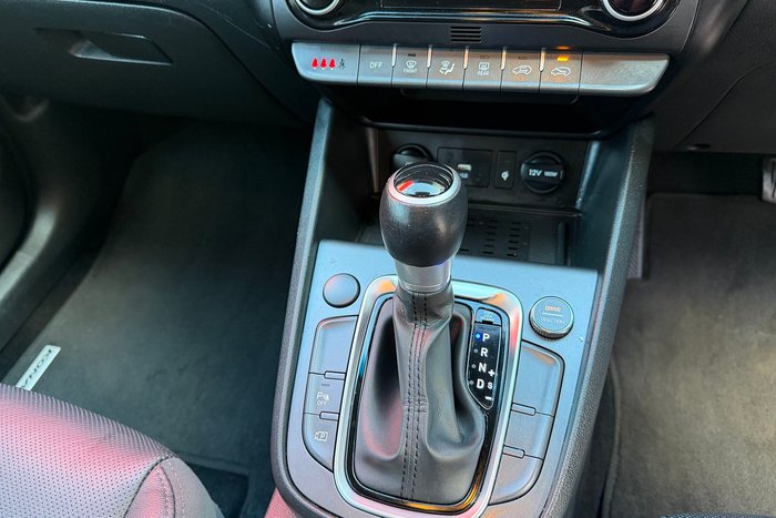 2022 Hyundai Kona Elite
