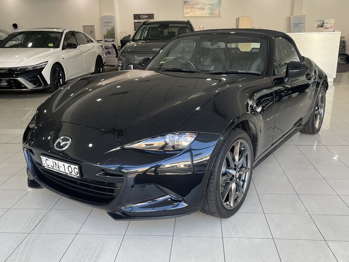 2016 Mazda MX-5 Roadster GT