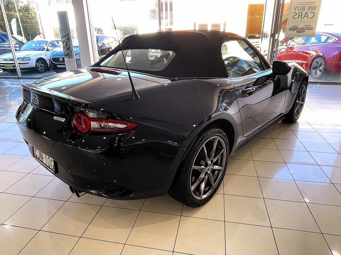 2016 Mazda MX-5 Roadster GT