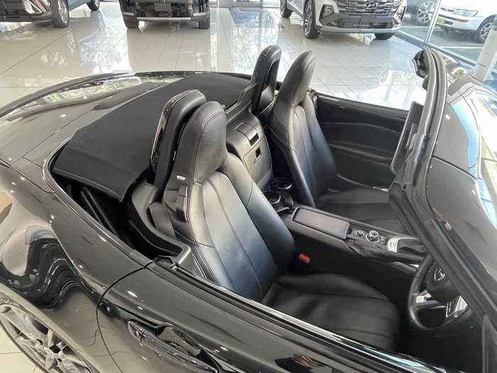 2016 Mazda MX-5 Roadster GT